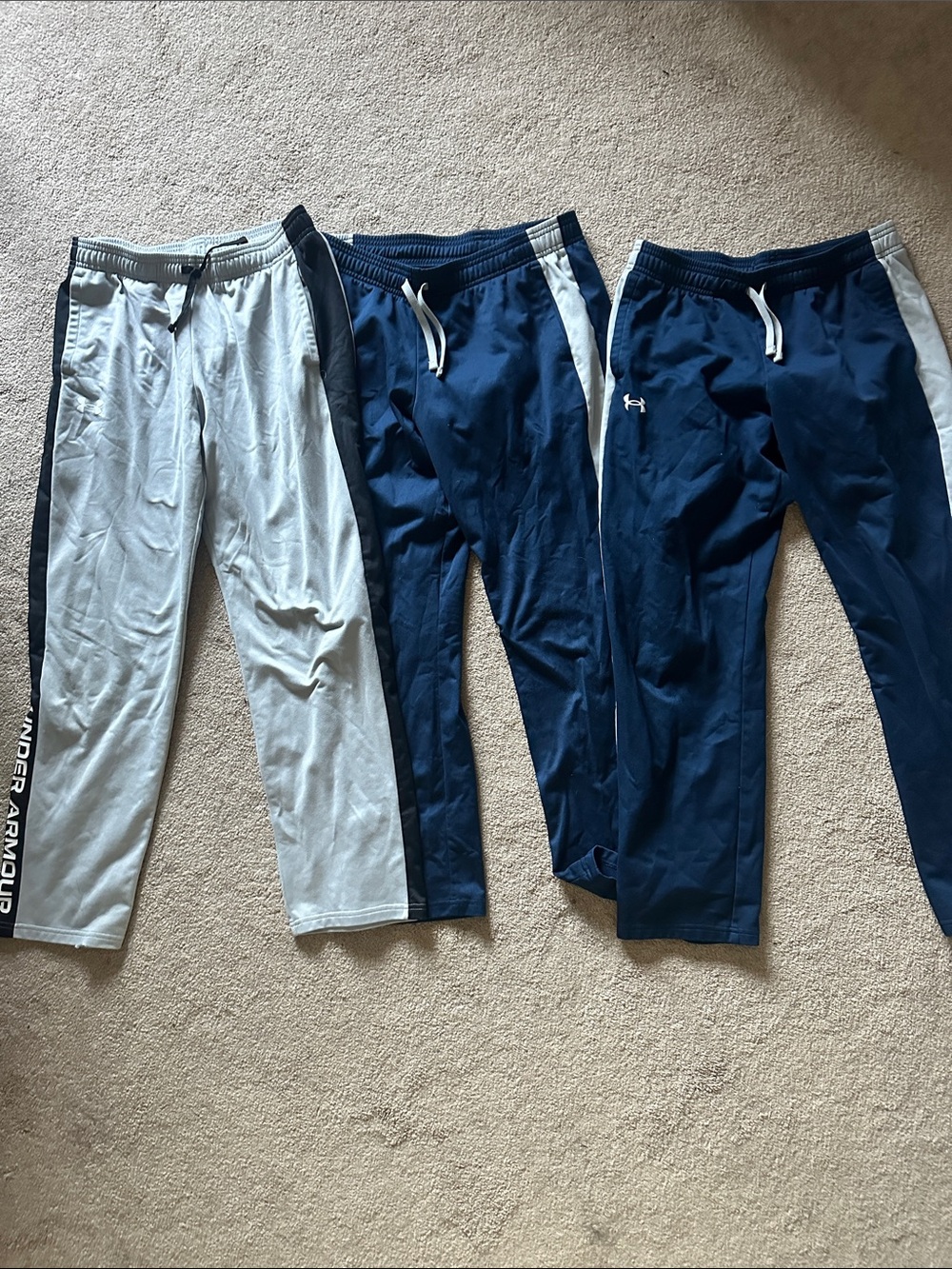 Under Armour Navy and Gray Athletic Jogger Pants Set